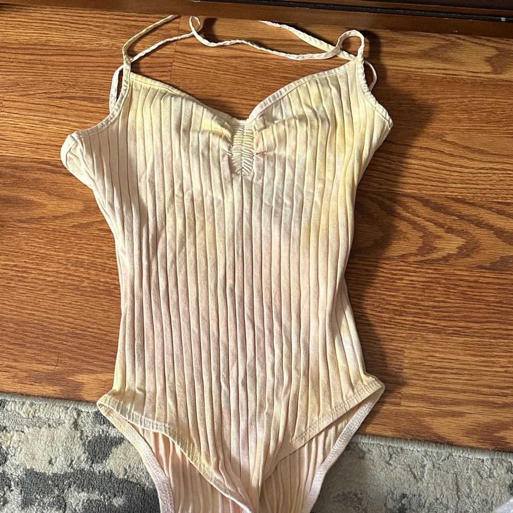Zara Cream Ribbed Bodysuit